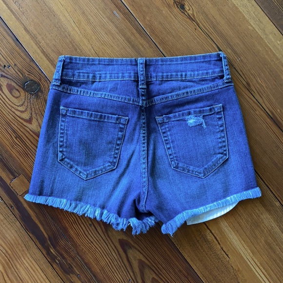 Just USA High Rise Distressed Cutoff Shorts - NWOT - Picture 3 of 5